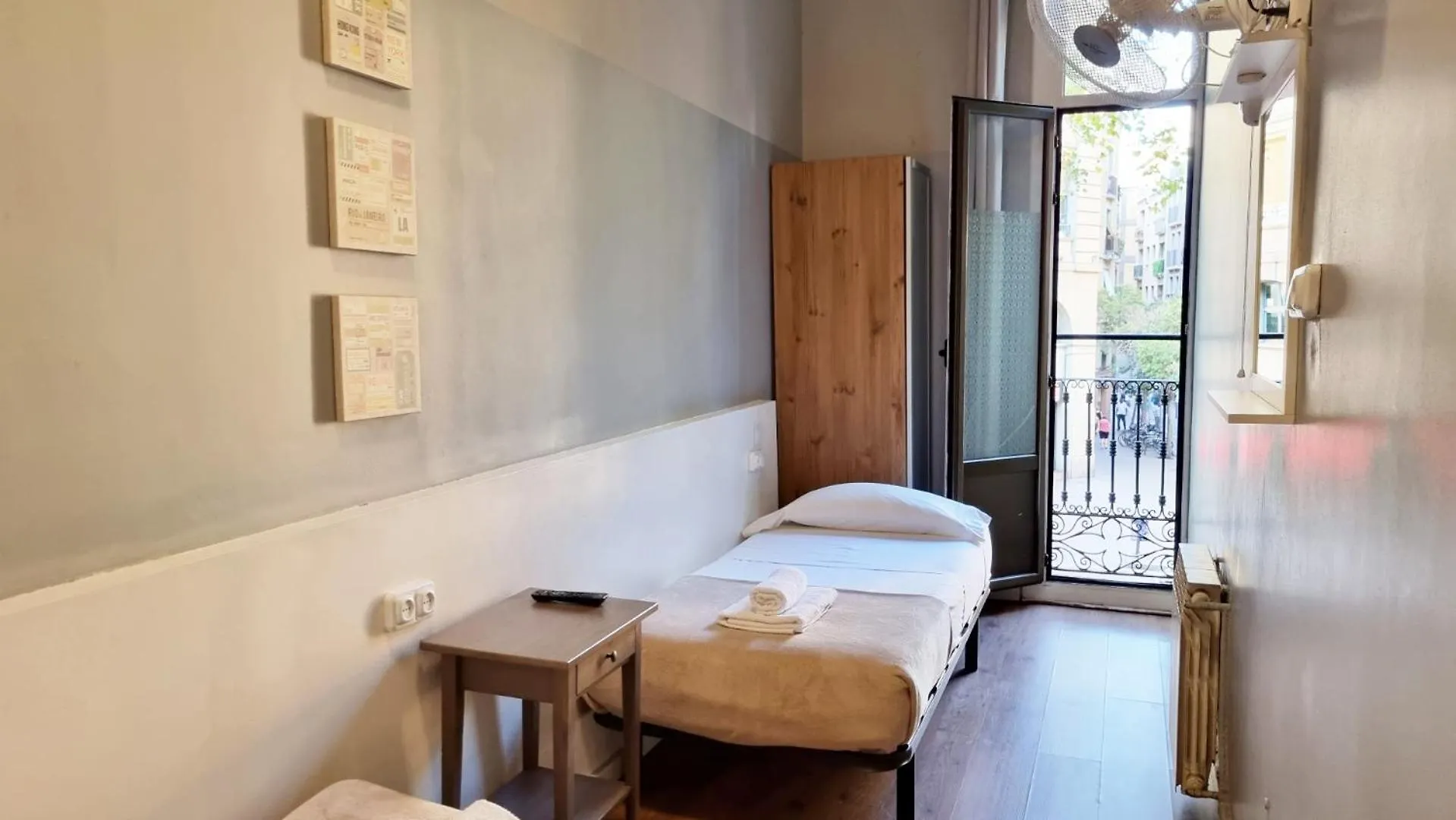 Paraiso Hostel Barcelona 0*,  Hiszpania